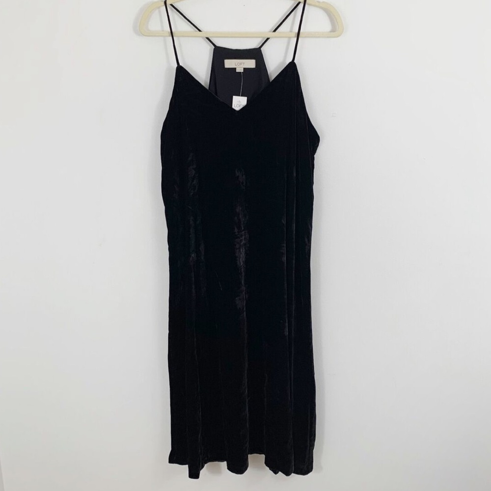 Loft Dress Size 2 Black Velvet Trapeze V Neck Sleeveless Holiday Party NWT